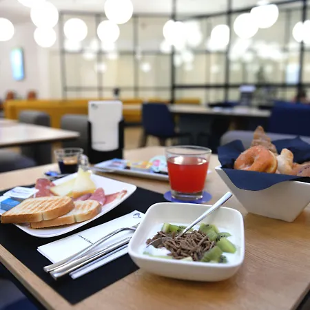 Air Rome Airport By Hellosky