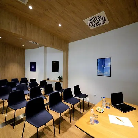Air Rome Airport By Hellosky Otel 4*