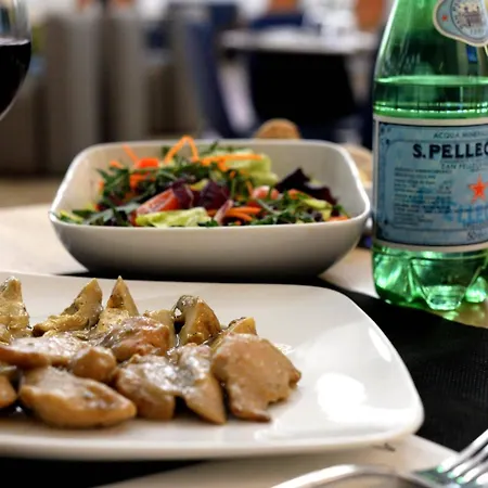 Air Rome Airport By Hellosky Hotel 4*