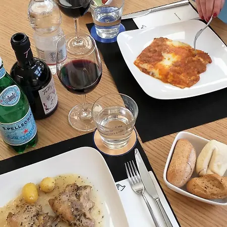 Air Rome Airport By Hellosky Hotel