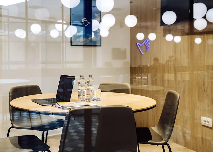 Air Rome Airport By Hellosky Otel Fiumicino