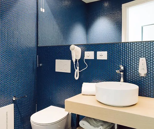 Air Rome Airport By Hellosky